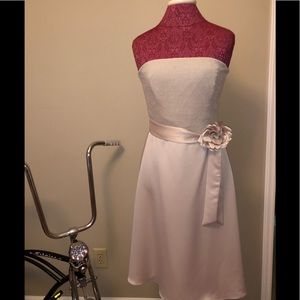 White House Black Market gorgeous dress.EUC